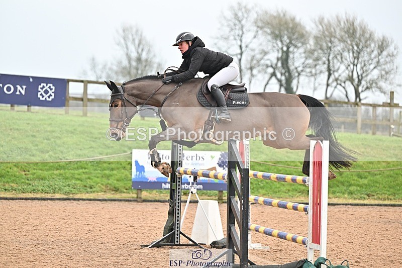 250122-141915-00610 - Cls 6 Foxhunter and 1.20m