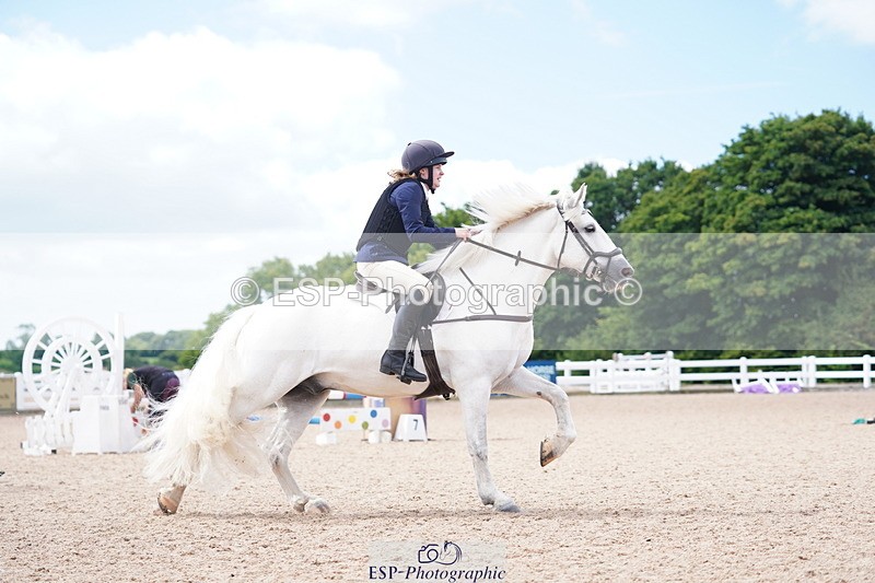 240809A-121506-00929 - Showjumping Competition