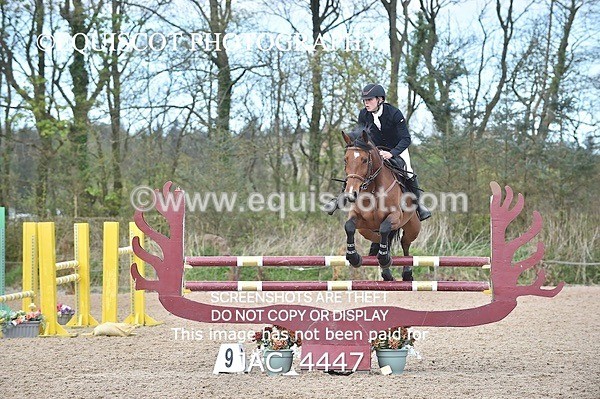JAC_4447 - CLASS 10 SAT Senior Foxhunter/ 1.20m Open