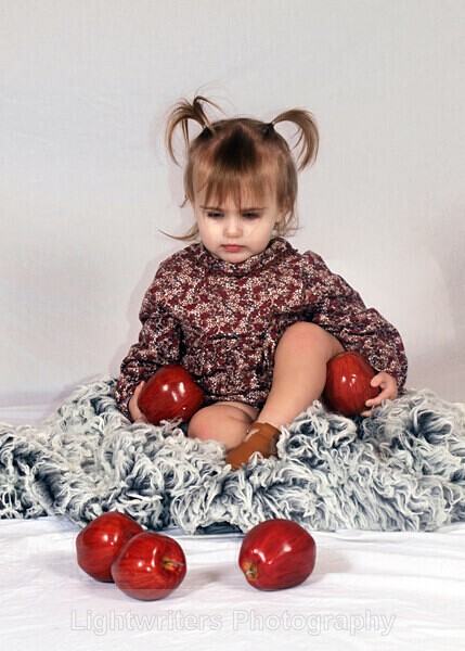 1D8350D3-9606-41B7-8F27-921D669CD897 - Lilly