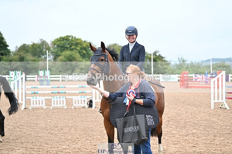 240907A-120601-01303 - Cls 8 1.05m Amateur Qualifier