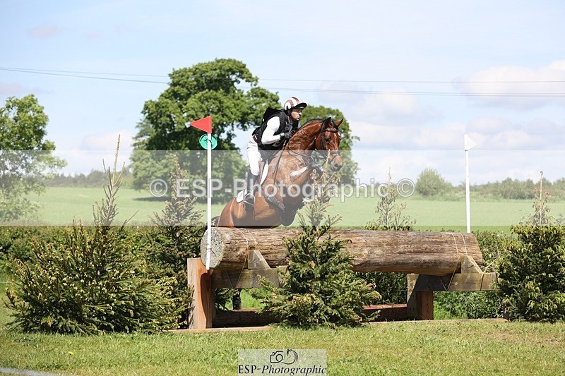 240525-110116-12545 - 324-COOMBELAND_SEMILLY-Rupert_Batting