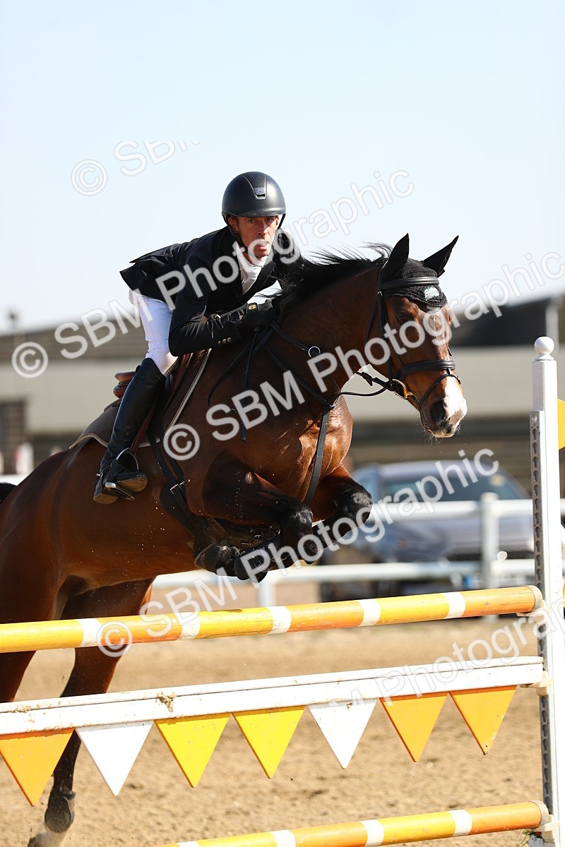 SBM_001285 - Class 5 - Senior Foxhunter - 1.20m