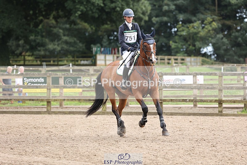 240804-164042-16999 - 751-Jess_Rimmer-SIR_HENRY_HALL