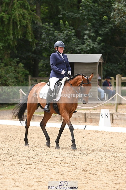 250719A-121337-04685 - 017-Samantha.Meech-Breezeblock