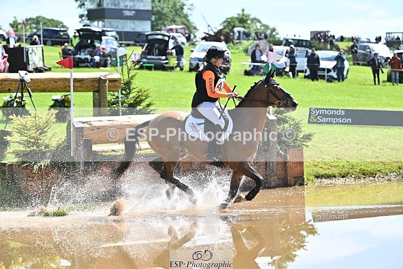 240526-111514-20446 - 450-CEDARMOUNT_CAVALIER-Grace_Cooper