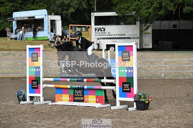 230617-092413-01352 - Cls 11a & 11b pony 128cm & 138cm