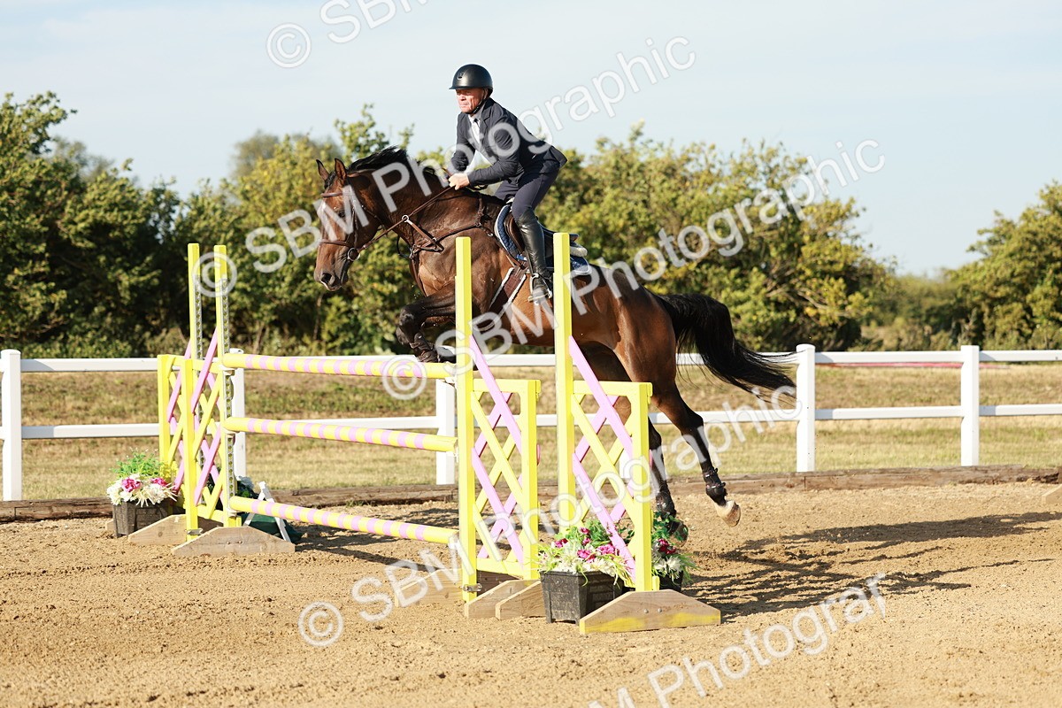 SBM_008841 - Class 6 - National 1.30m 1.40m Open Handicap