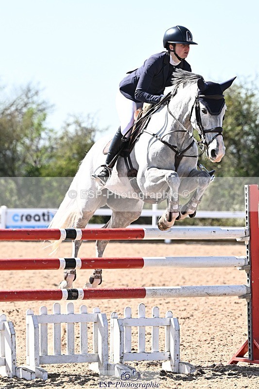250409-140227-00711 - Snr Fox & 1.20m Open