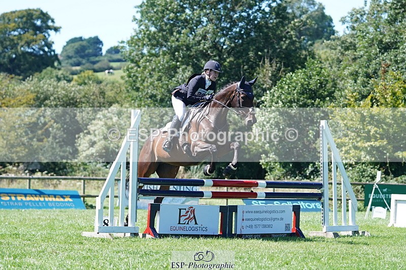 240811A-142544-04296 - 220-