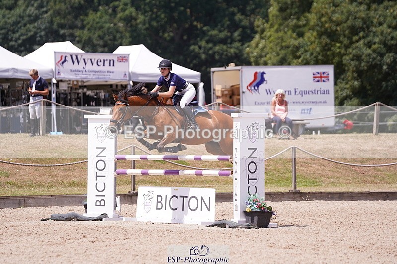 250704A-132020-10794 - Cls 21 Snr 1.10m Open