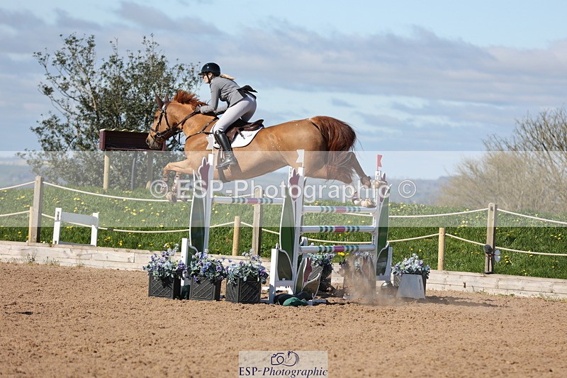 240419A-101750-05949 - Cls 2, 2 Star Small Tour 1.30m