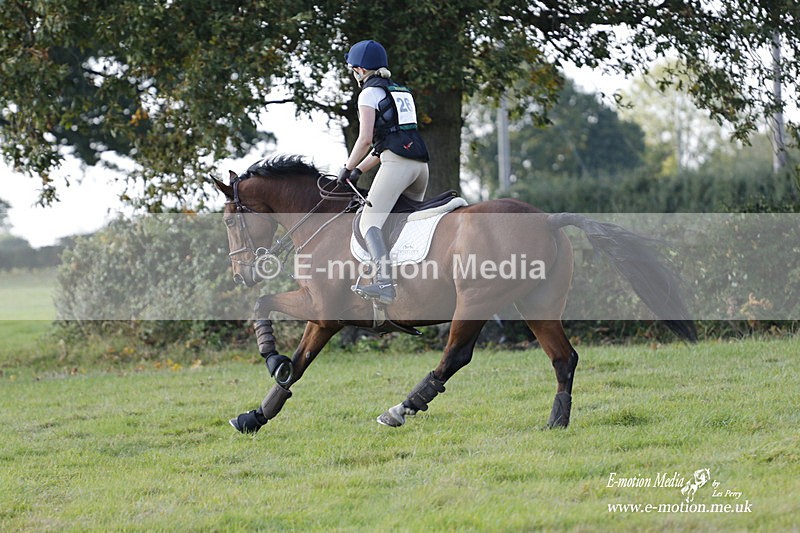  WWHT 171021 4047 - Open (1.00m)  17/10/21