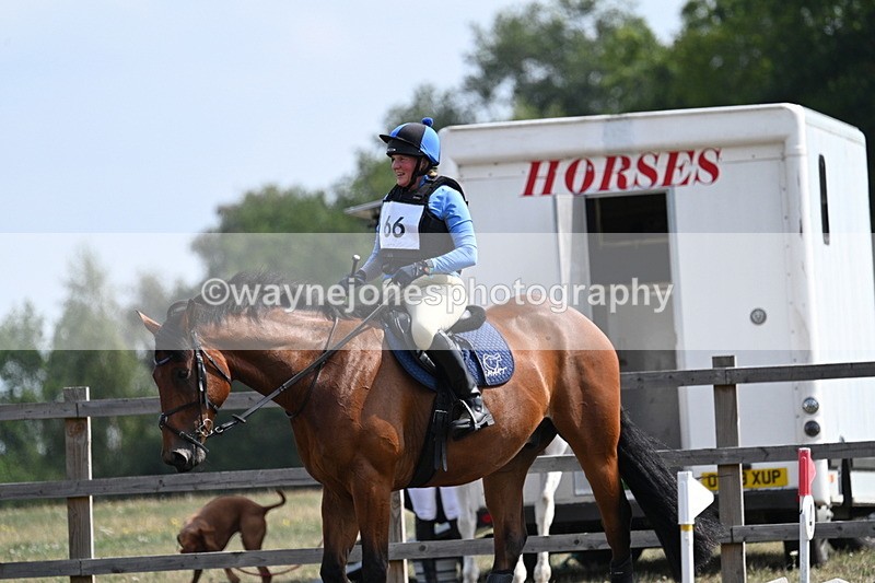 WJ7_2569 - XC Time 12:17 to 12:22