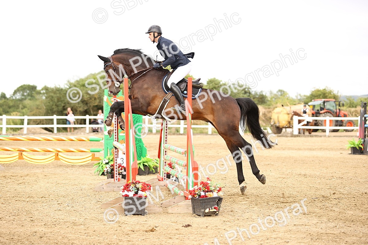 SBM_004905 - Class 24 - Arit Senior British Novice - 90cm
