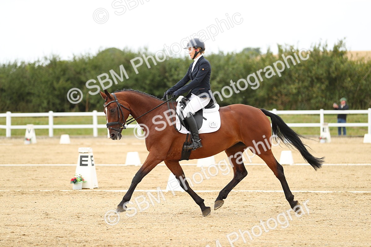 SBM_017663 - Class 13 - Novice 23 - 14.27-15.16