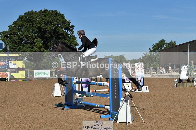 230903A-110905-03828 - Cls 13 1.05m Amateur Quali