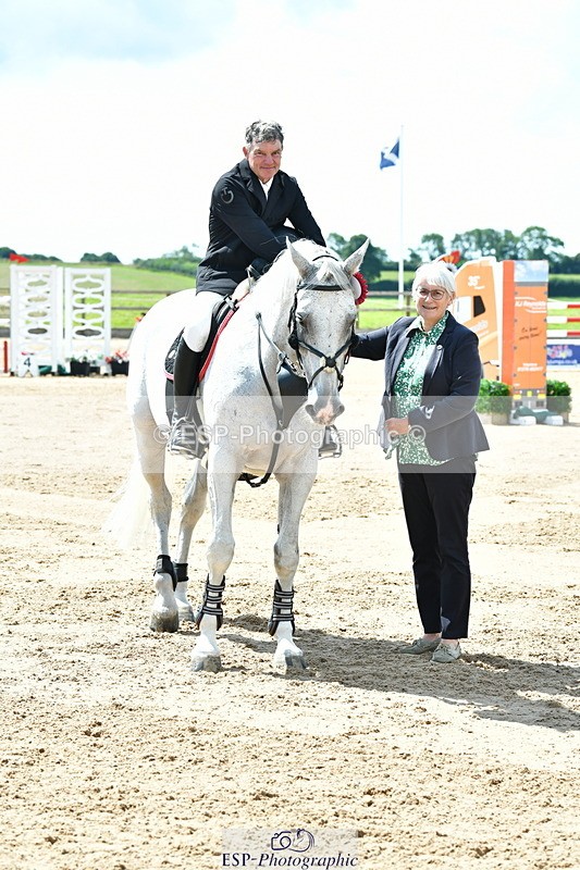 230720A-113520-02173 - Cls 5, 2 Star Medium 1.35m