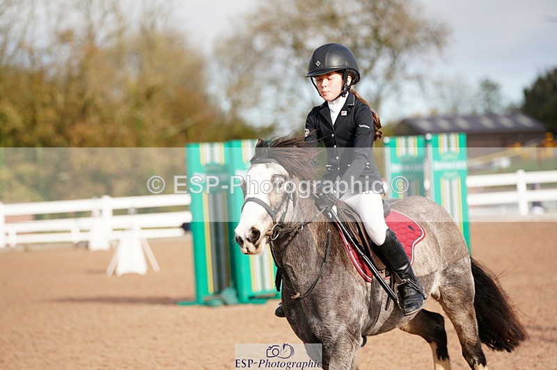 241027A-102138-02074 - SUN Cls 4 Pony British Novice and 80cm