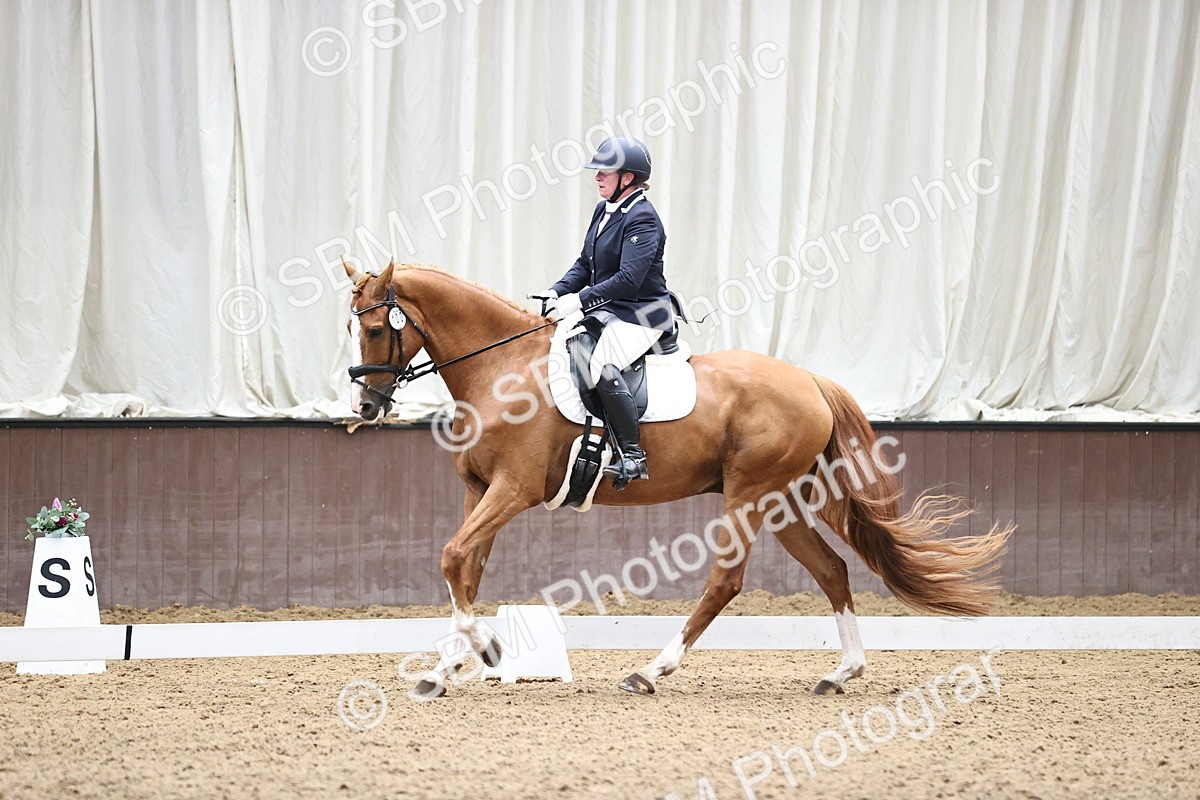 SBM_001337 - Novice 4 - 11.15-13.22