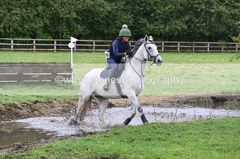 WJ6_5745 - Time at Photographer 12:31 to 12:40