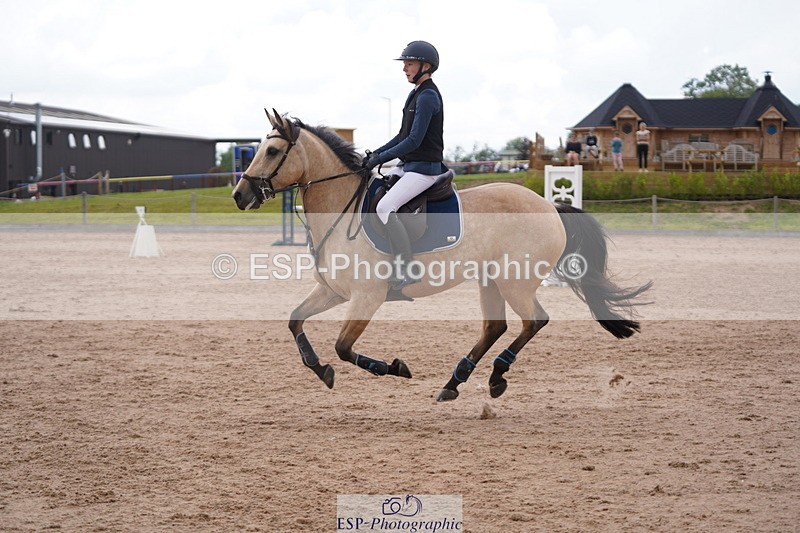 240713A-113006-00444 - Cls 9 A&B Pony Fox & 110 Open
