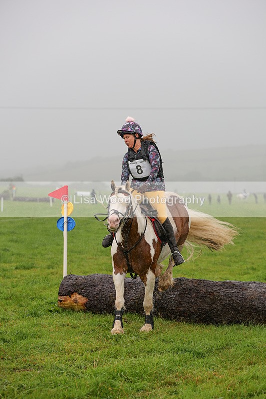 1X9A1670 - Class 1: 65cm Log