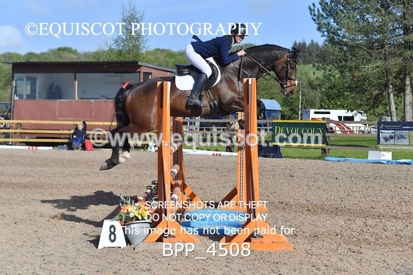 BPP_4508 - CLASS 9 Senior Newcomers/ 1.10m Open