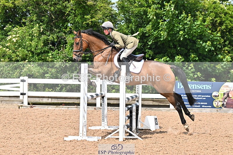 240619A-111441-00044 - Cls 1 British Novice and 90cm Open