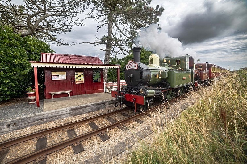 Two trains - Latest additions