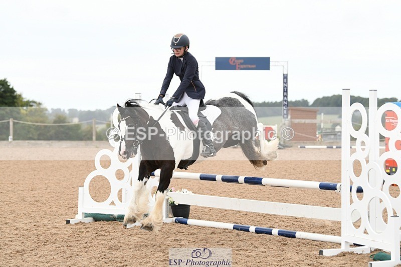 250807-104019-00250 - 80cm Round 1