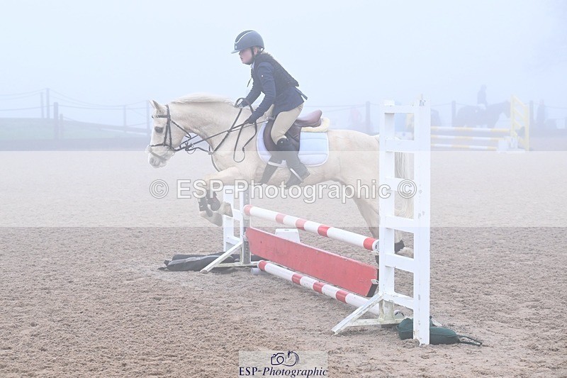 251115-101425-00423 - Cls 20+21 Club and Schools 60cm