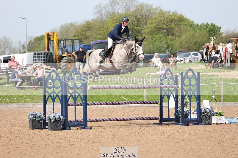 240511A-151953-14628 - Cls 36 National 1.30m Open