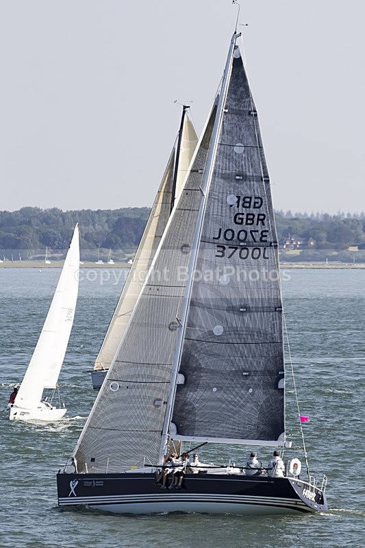 140621 GBR3700L IOW102 - ROUND THE ISLAND - 21st June 2014