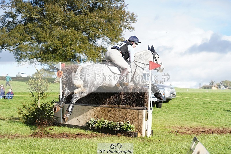 231021-150842-20097 - 486-PROSPECT.LAD-Francesa.Aitchison-SC+XC