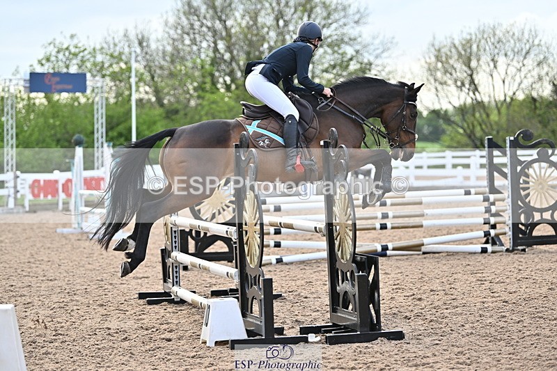 240514A-192043-00566 - 90cm