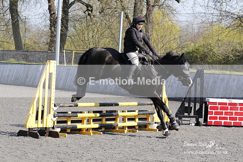 _EST0897 - Bourne Valley Riding Club Winter Showjumping 27/03/22