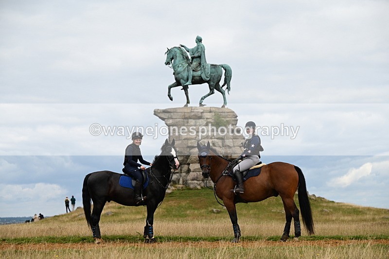 DSC_6348 - Time at Statue 12:17 to 12:44