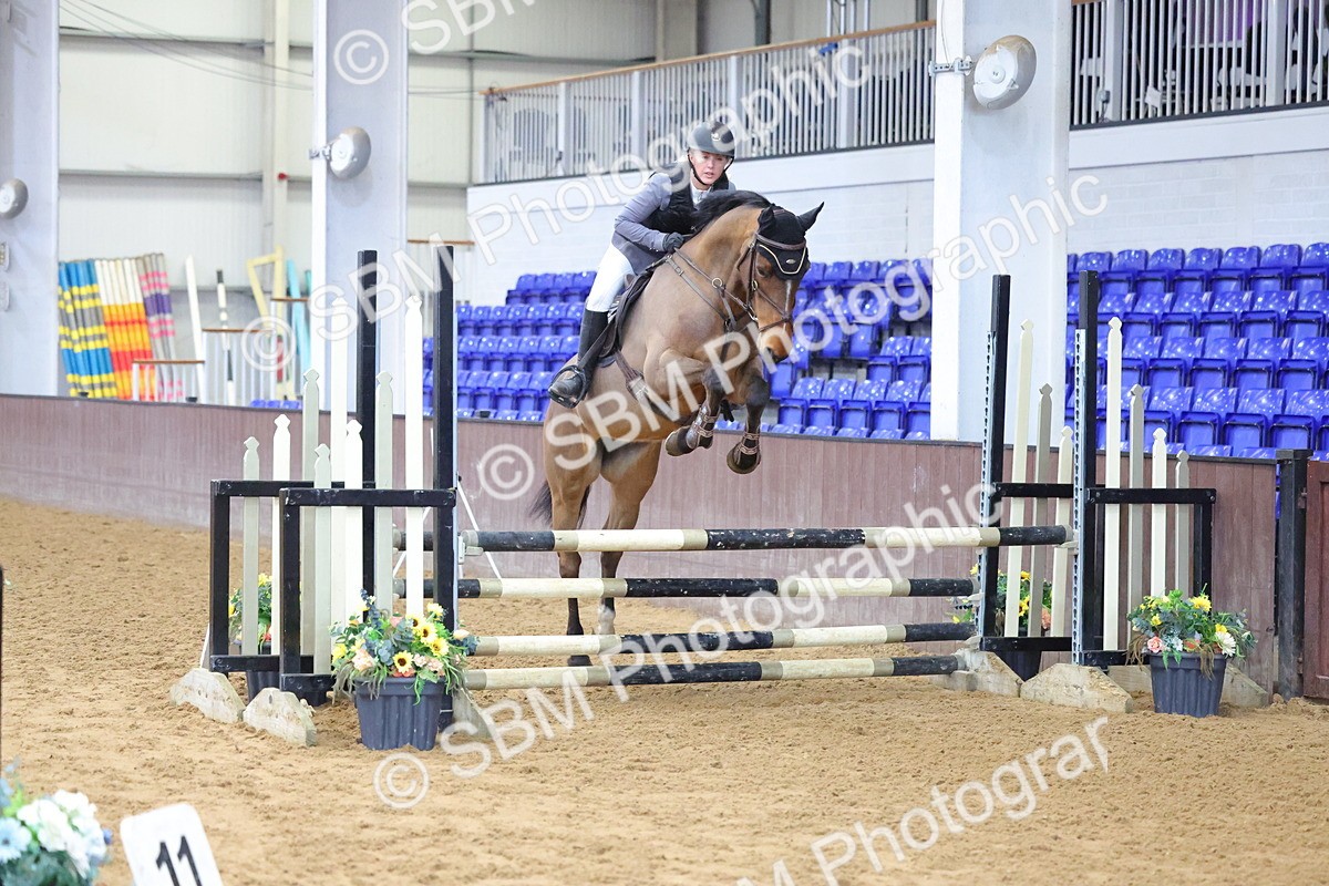 SBM_009523 - Class 20 - Senior British Novice/ 90cm Open - First Round (0.90m)