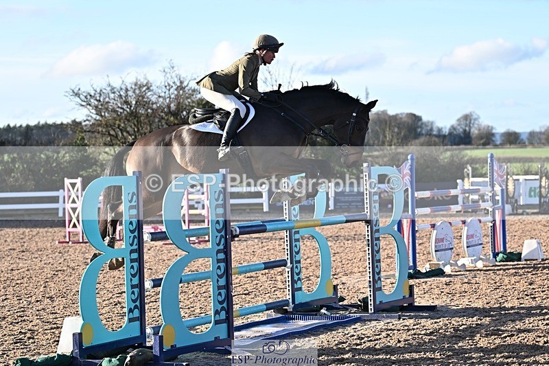 251203-140614-00791 - Cls 5 Foxhunter and 1.20m Open