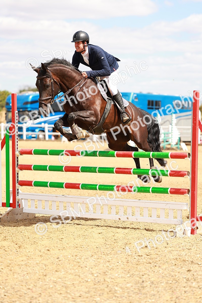 SBM_006583 - Class 4 - Senior British Newcomers - 1.10m