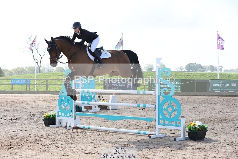 250427-102004-15300 - Cls 32 Young Horse 6yr old