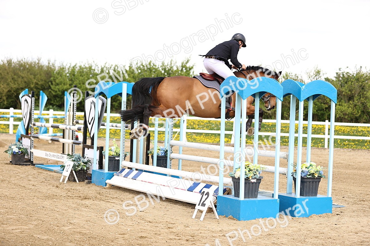 SBM_002234 - Class 11 - Senior newcomers - 1.10m