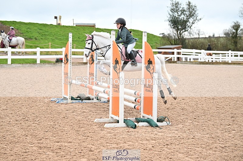 240309A-101315-00046 - Cls 1 Pony Intro 70cm