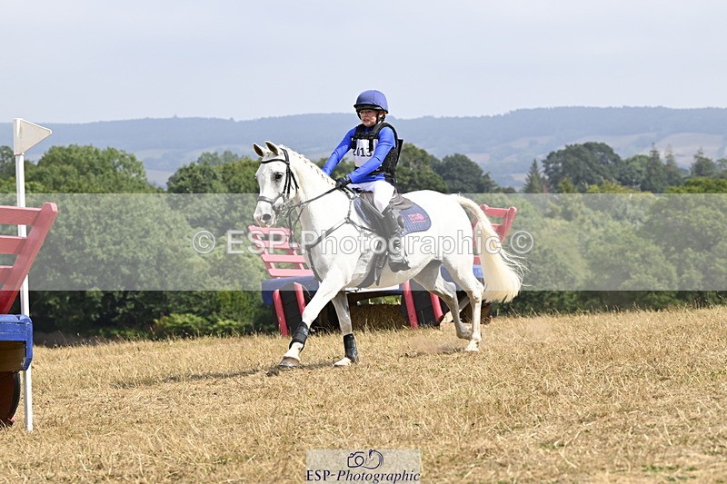 250824A-131019-36805 - 2013-Freya.Irish-Feeney