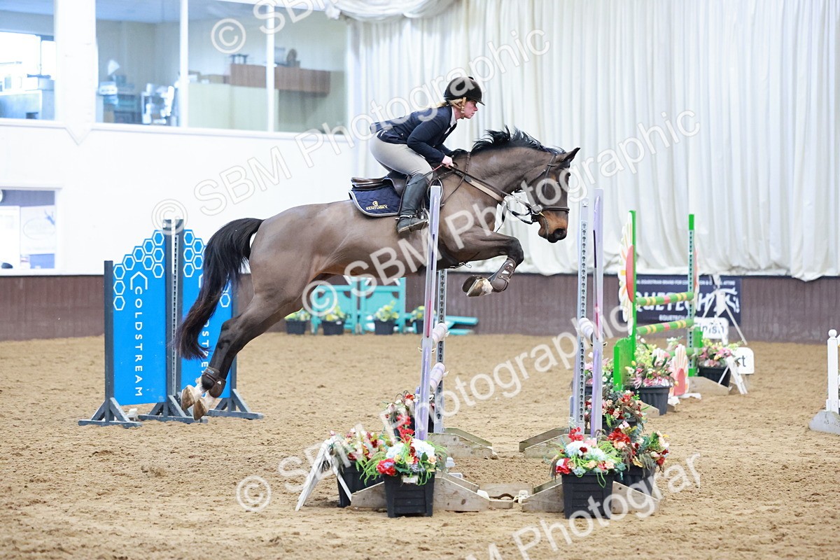 SBM_003835 - Class 11 - Senior Newcomers/ 1.10m Open