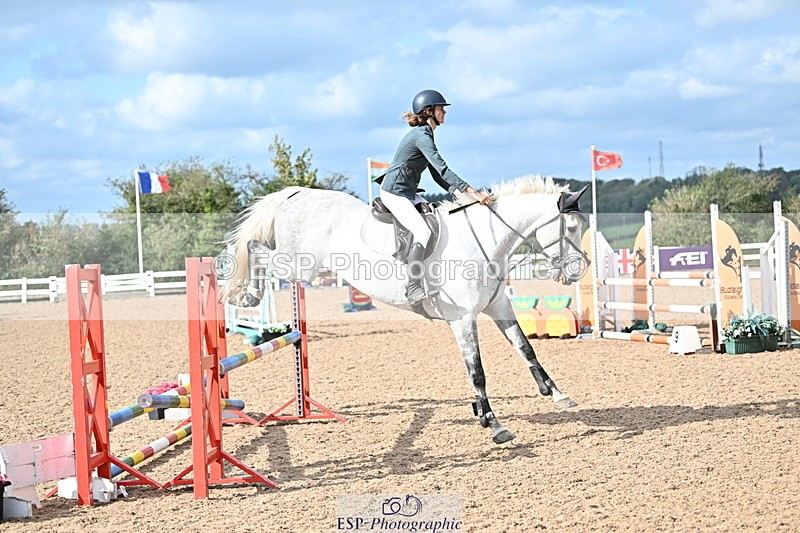 241005A-113601-03447 - SAT Cls 17 95cm Amateur Quali