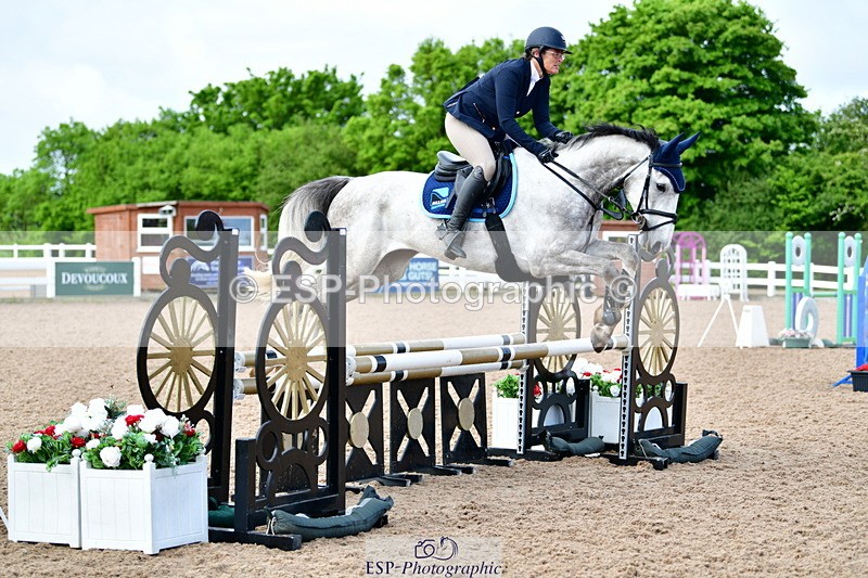 240526A-093316-07108 - Cls 32 British Novice and 90cm Open