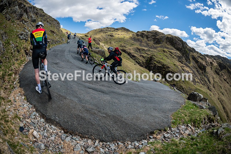 144401 - Hardknott Hairpin 14.00 - 15.00