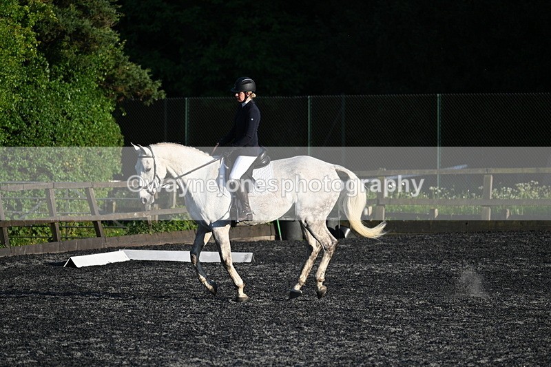 WJ7_5425 - Class 3 Novice 1